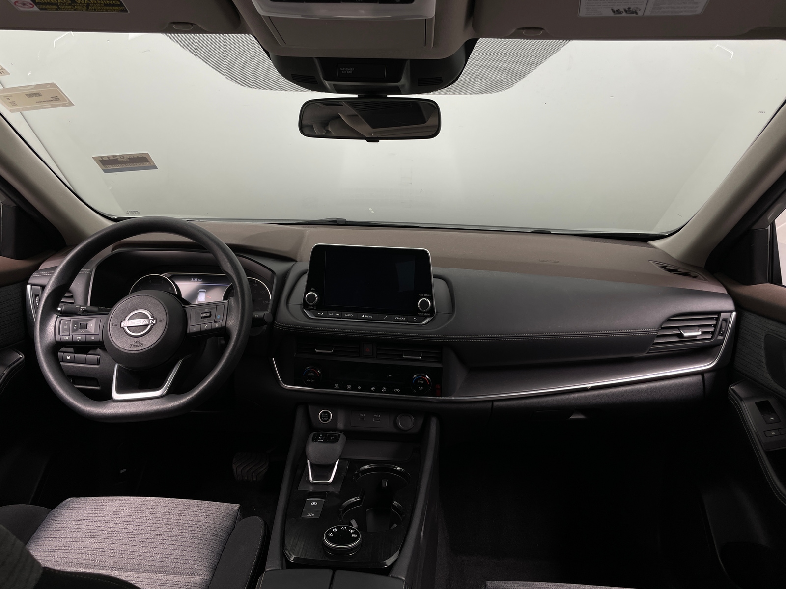 Thumbnail: 2023 Nissan Rogue - 3