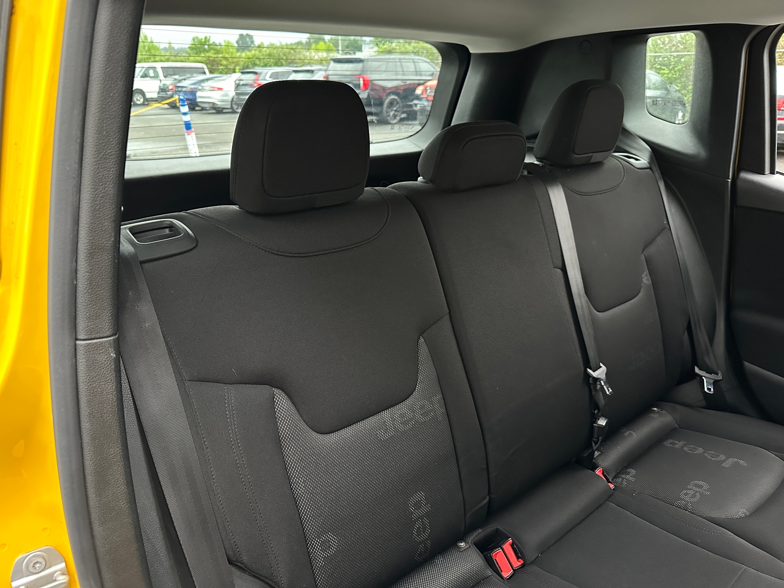 Thumbnail: 2016 Jeep Renegade - 6