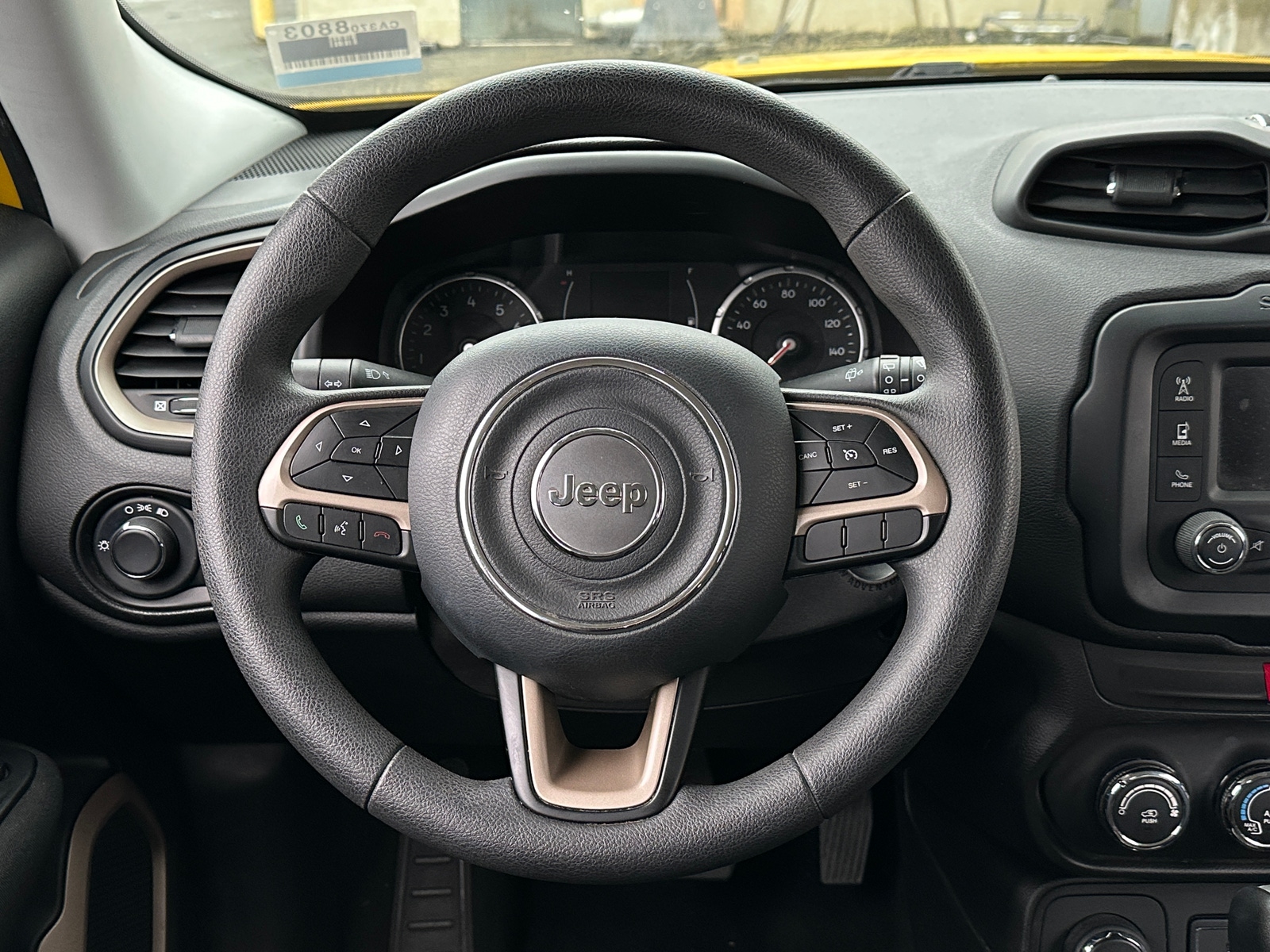 Thumbnail: 2016 Jeep Renegade - 5