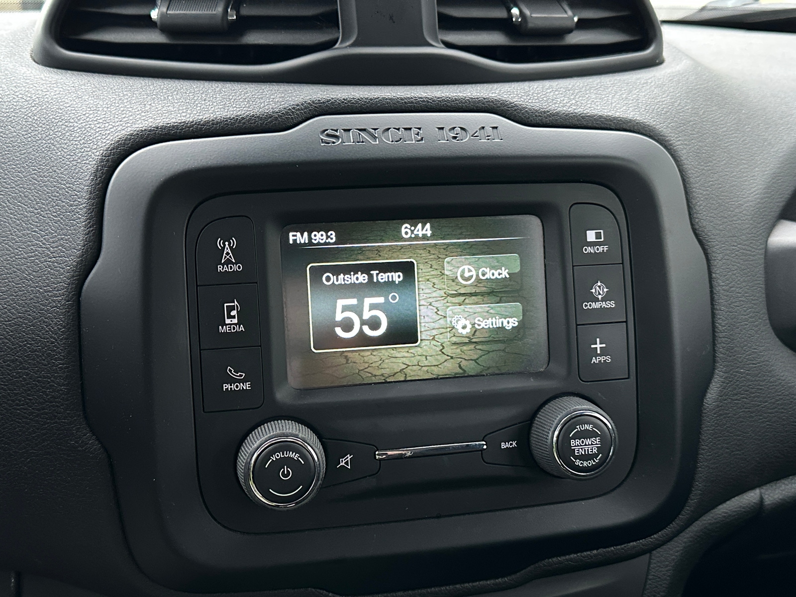 Thumbnail: 2016 Jeep Renegade - 4
