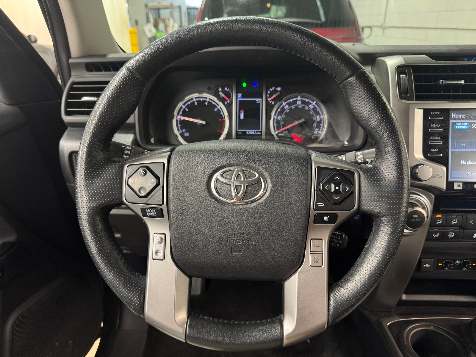 Thumbnail: 2023 Toyota 4Runner - 4