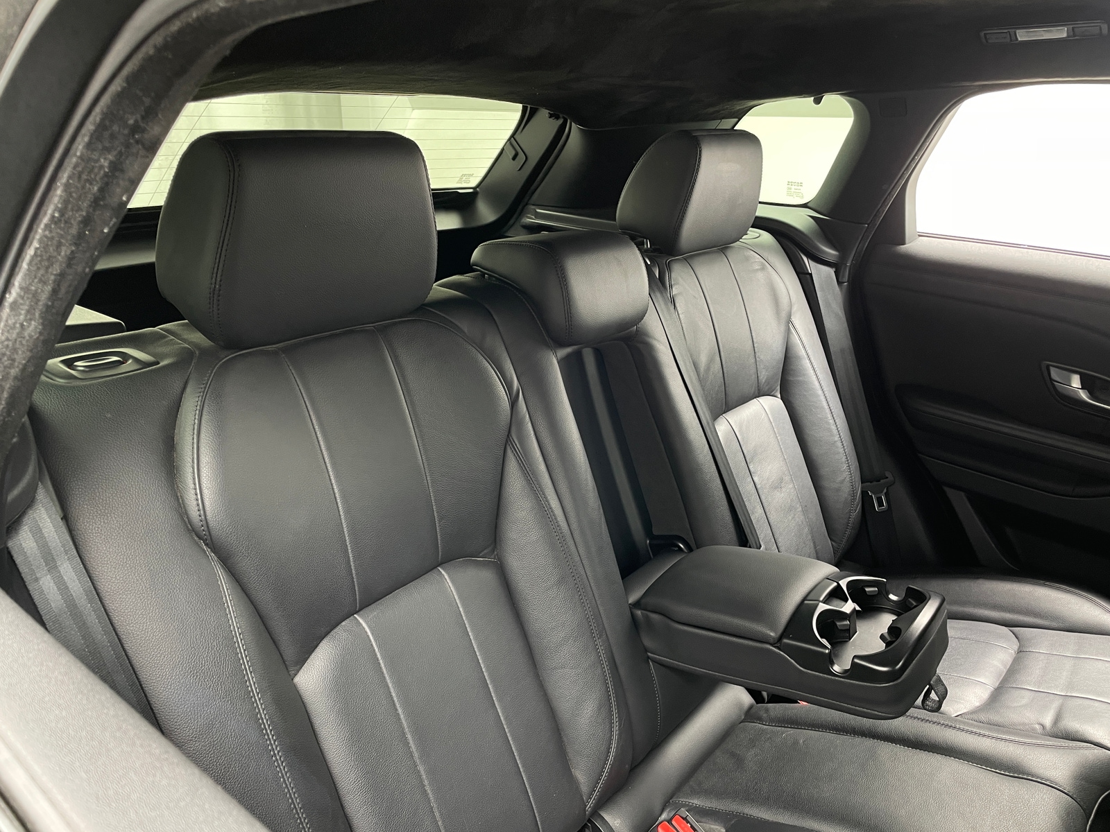 Thumbnail: 2016 Land Rover Range Rover Evoque - 5