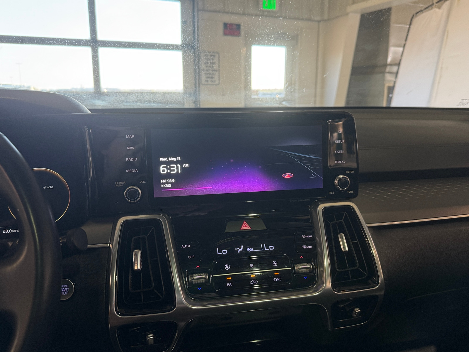 Thumbnail: 2023 Kia Sorento - 3