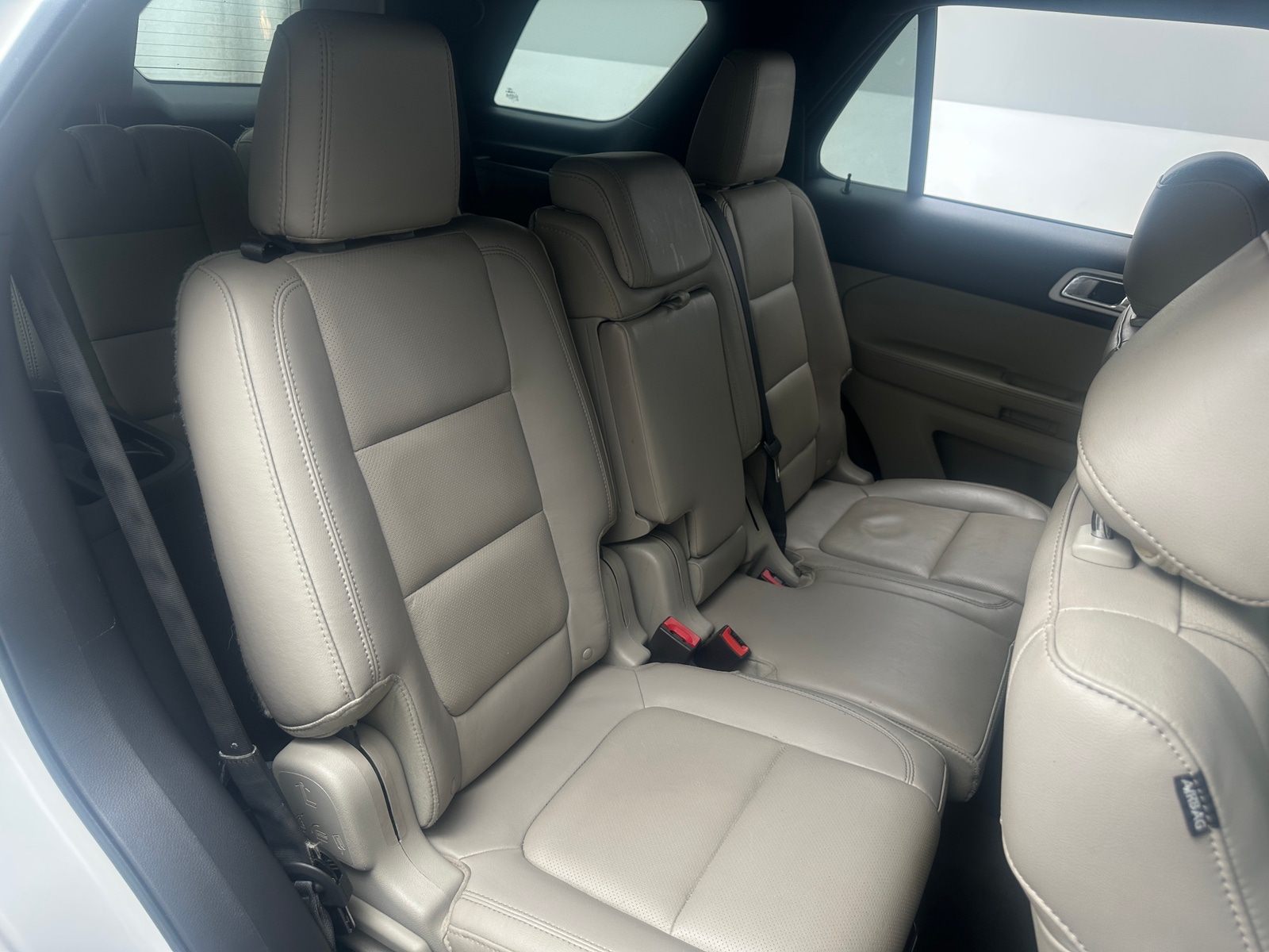 Thumbnail: 2015 Ford Explorer - 5