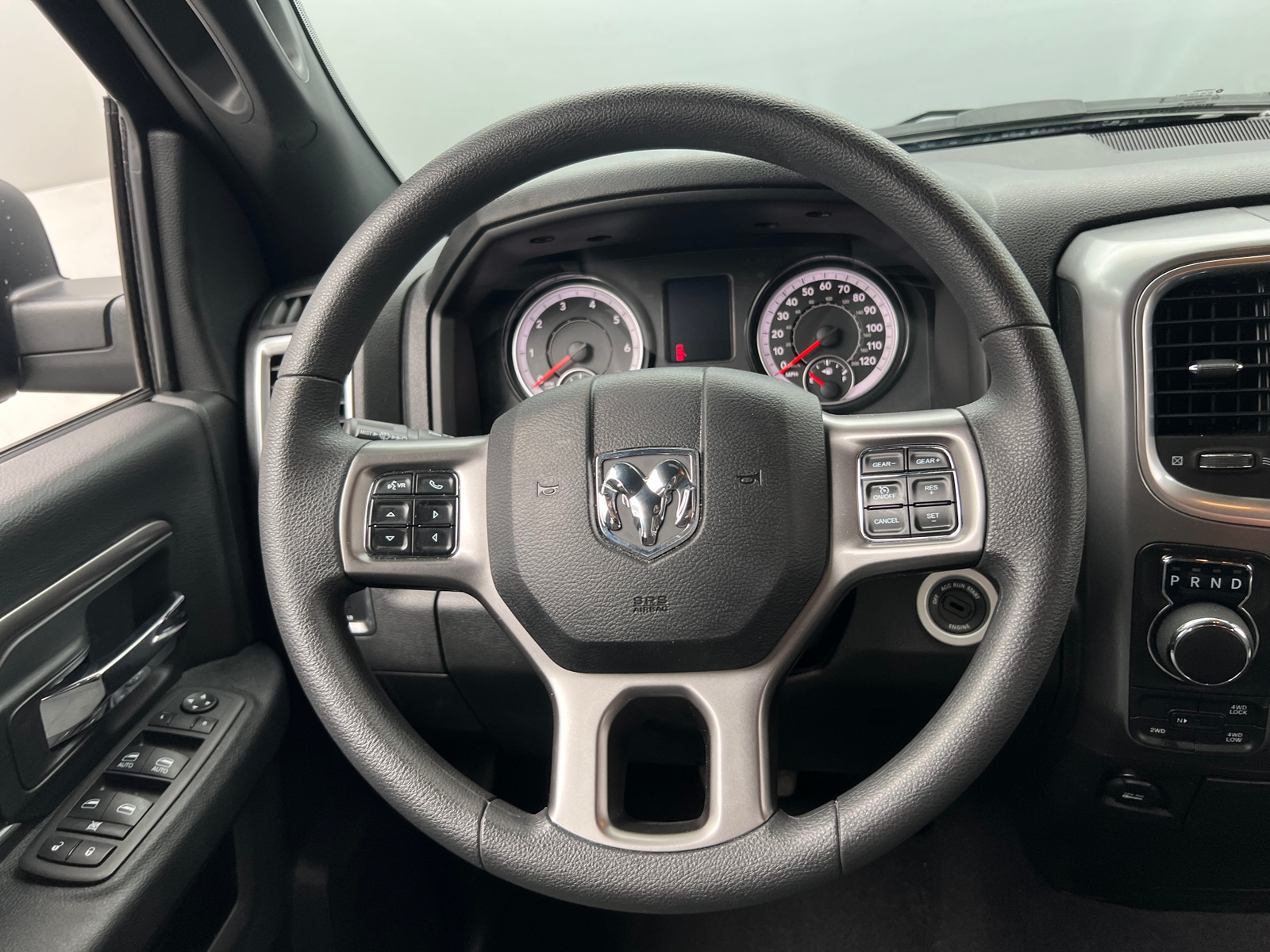 Thumbnail: 2024 RAM 1500 Classic - 5