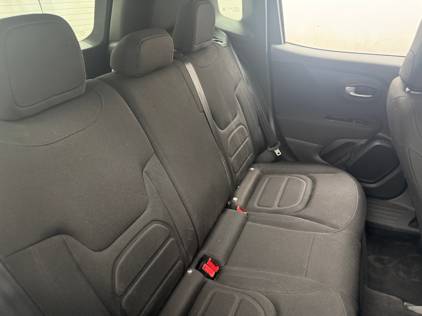 Thumbnail: 2021 Jeep Renegade - 6