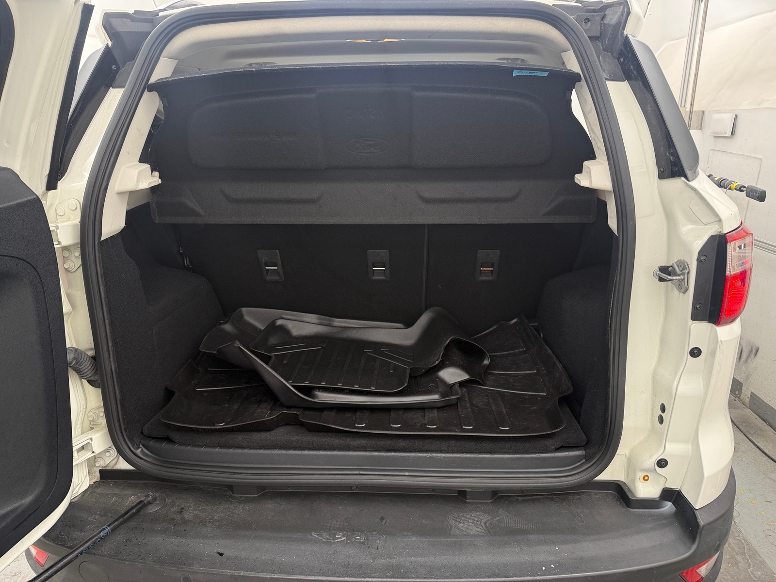 Thumbnail: 2019 Ford EcoSport - 7
