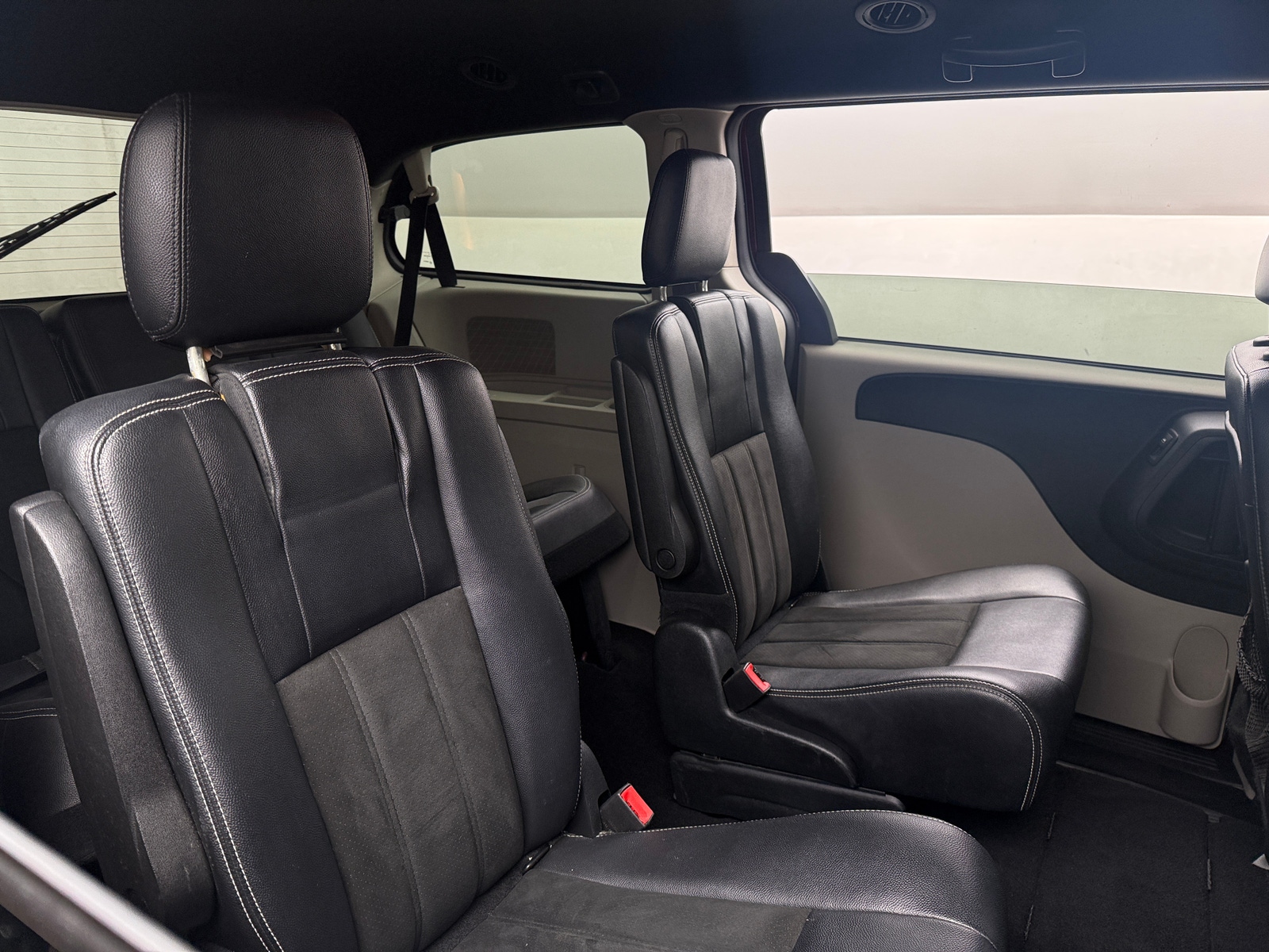 Thumbnail: 2019 Dodge Grand Caravan - 5