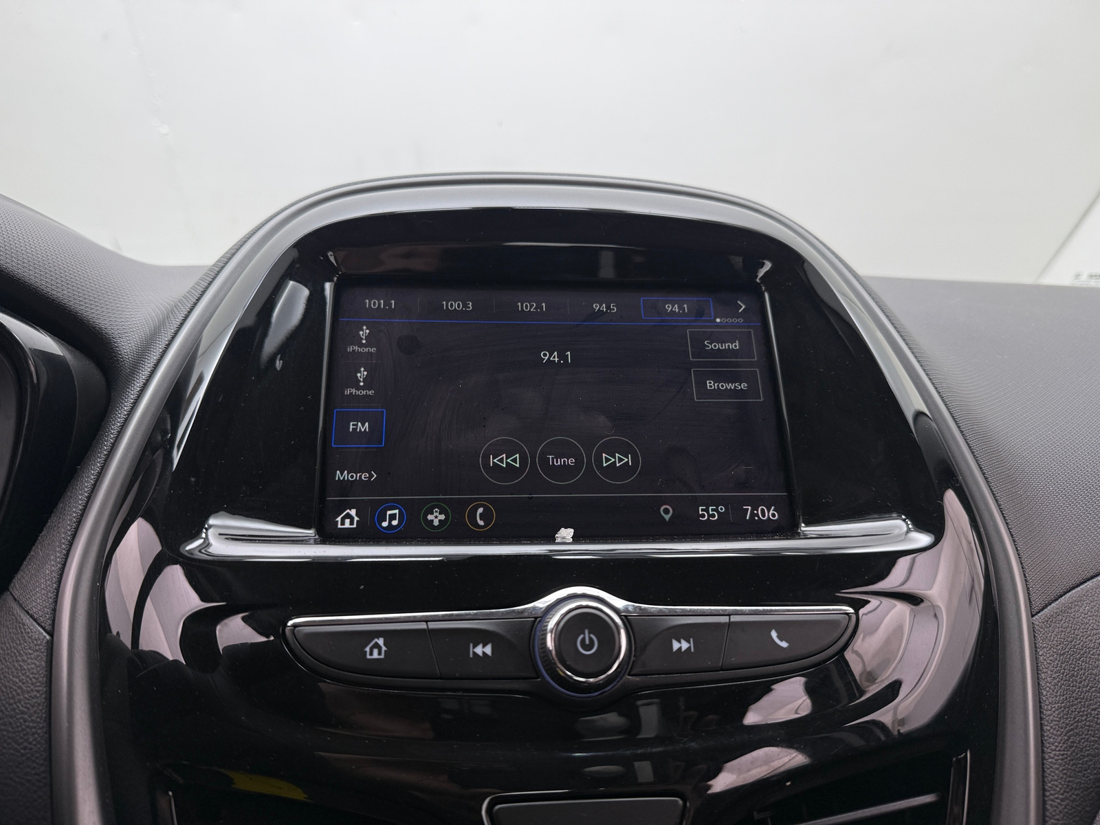Thumbnail: 2021 Chevrolet Spark - 4