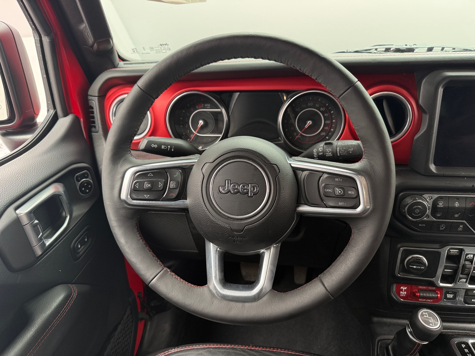 Thumbnail: 2019 Jeep Wrangler - 5