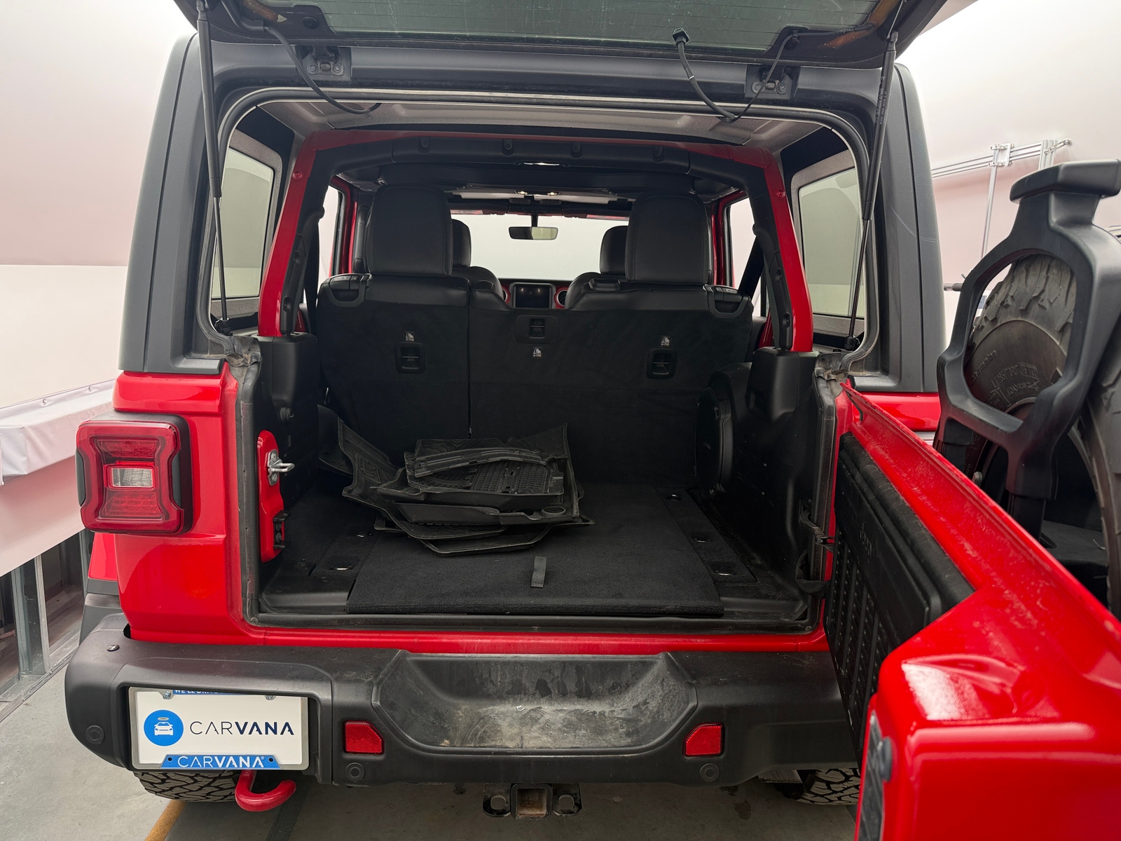 Thumbnail: 2019 Jeep Wrangler - 7