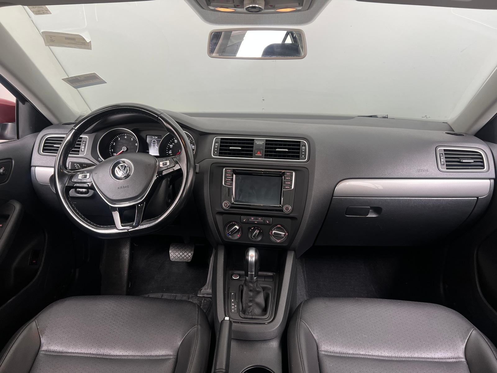 Thumbnail: 2017 Volkswagen Jetta - 2