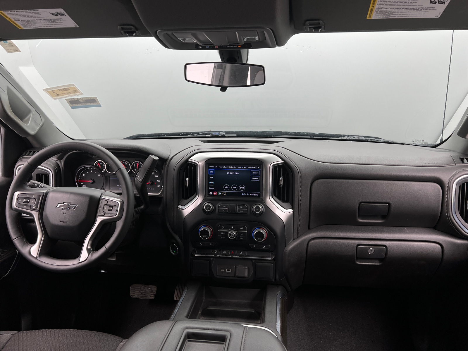 Thumbnail: 2022 Chevrolet Silverado 1500 - 3
