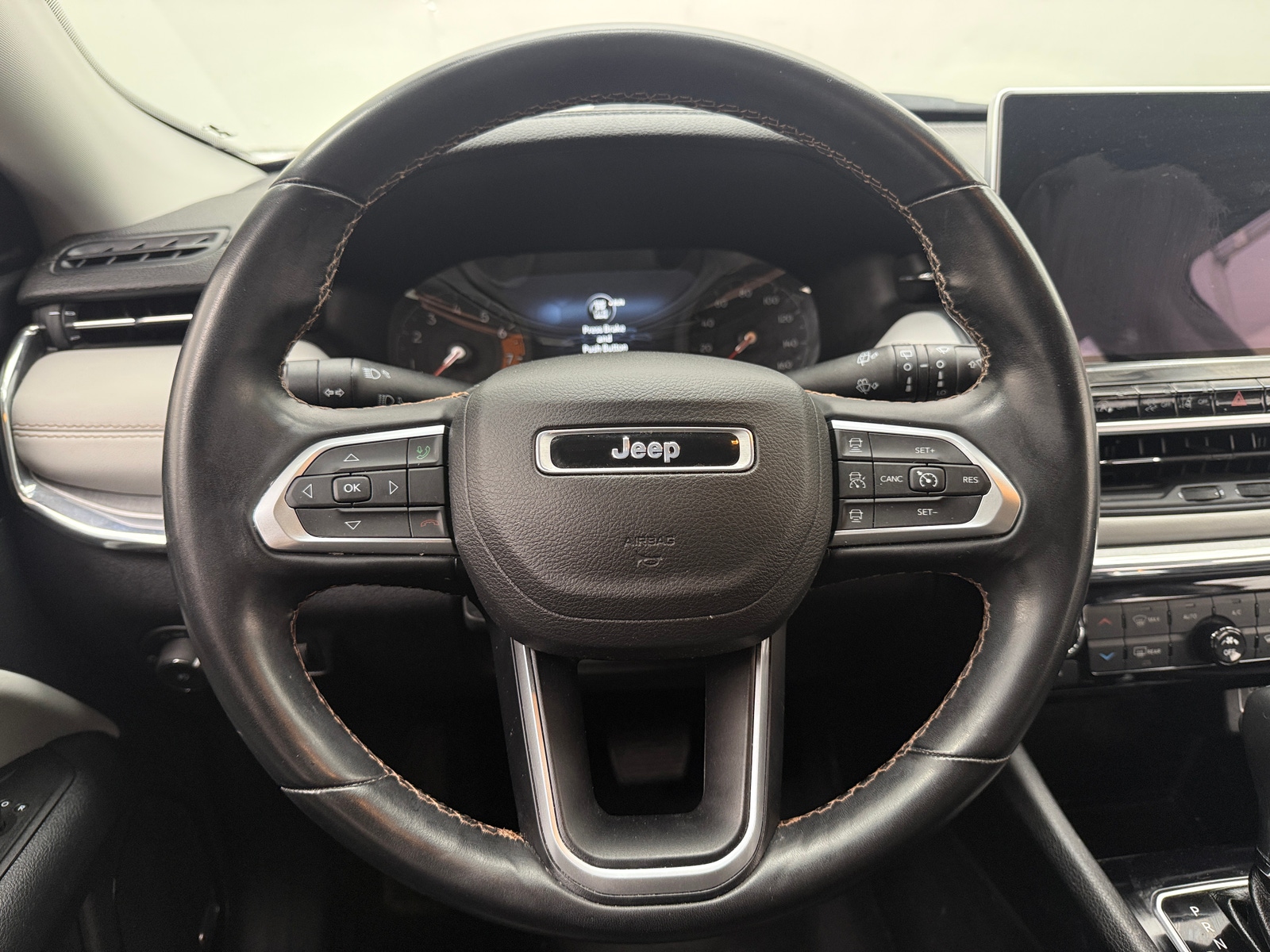 Thumbnail: 2022 Jeep Compass - 4