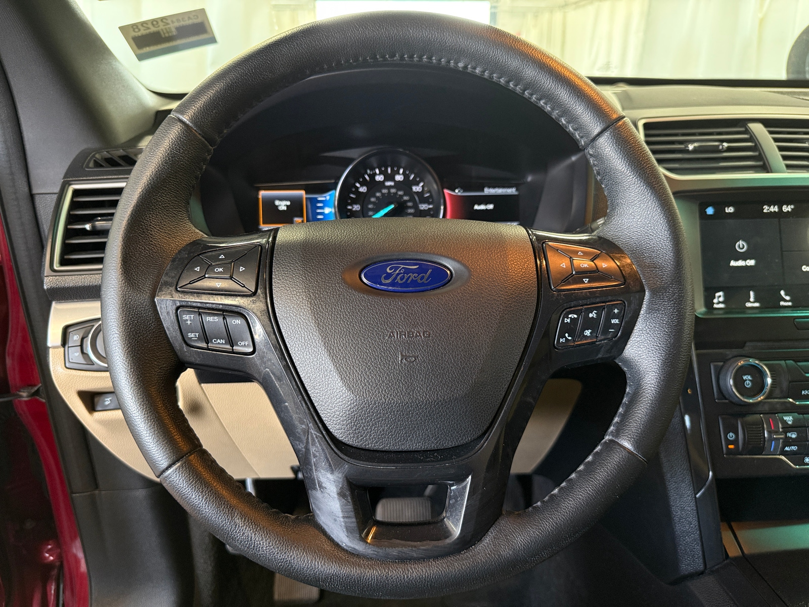 Thumbnail: 2017 Ford Explorer - 5