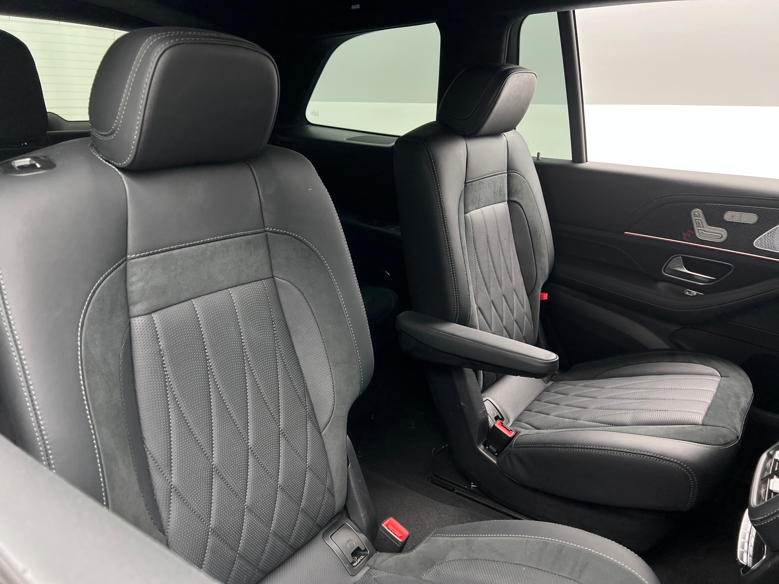 Thumbnail: 2021 Mercedes-Benz GLS - 5