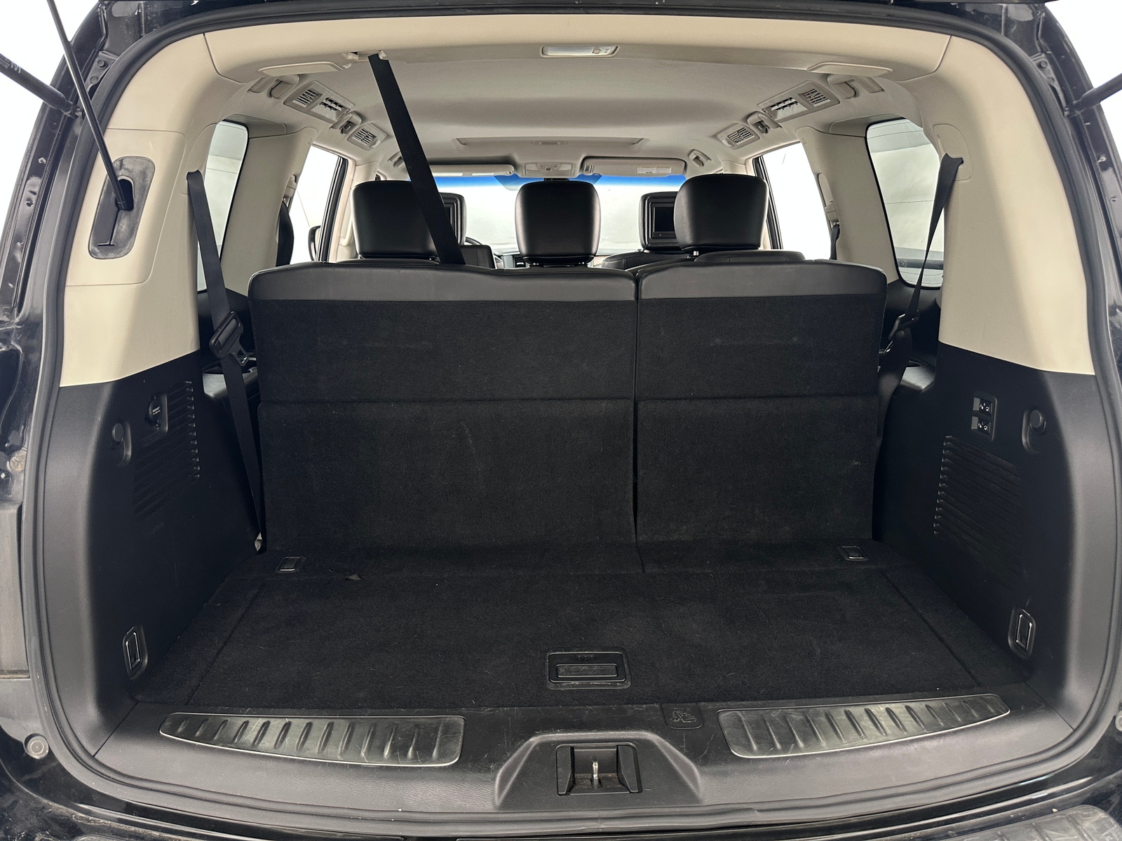 Thumbnail: 2014 INFINITI QX80 - 6