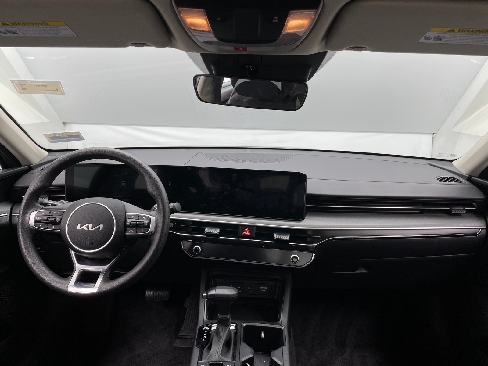 Thumbnail: 2025 Kia K5 - 3