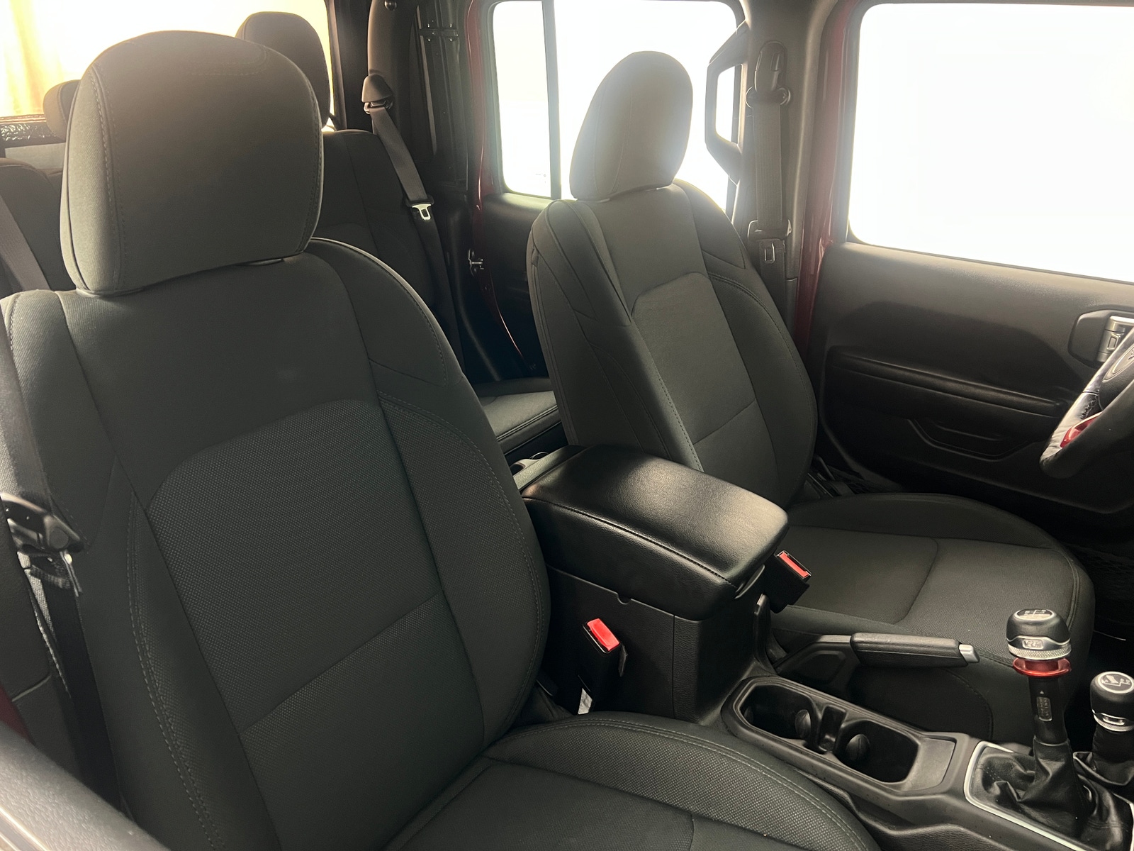 Thumbnail: 2021 Jeep Gladiator - 2