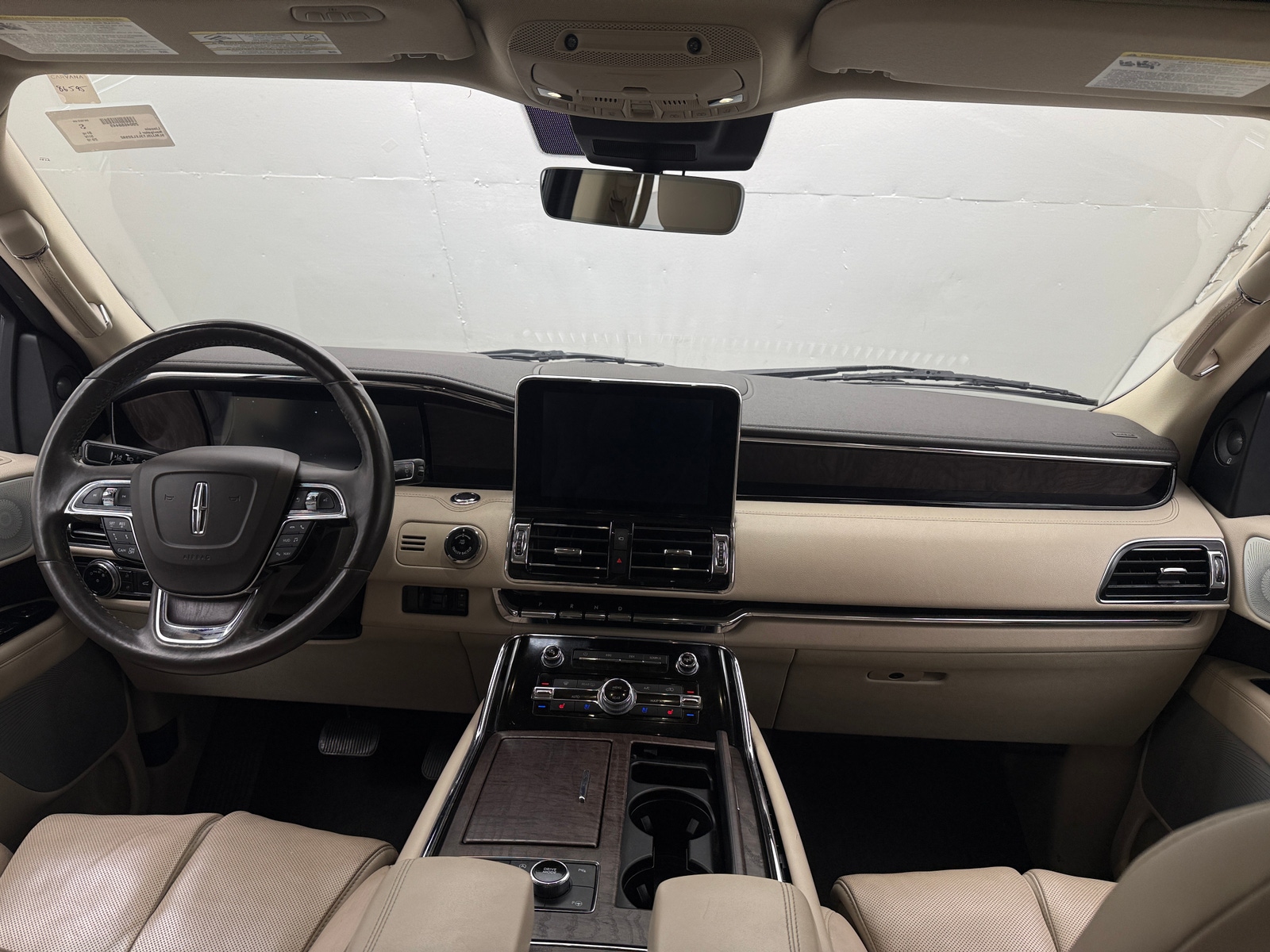 Thumbnail: 2020 Lincoln Navigator L - 2