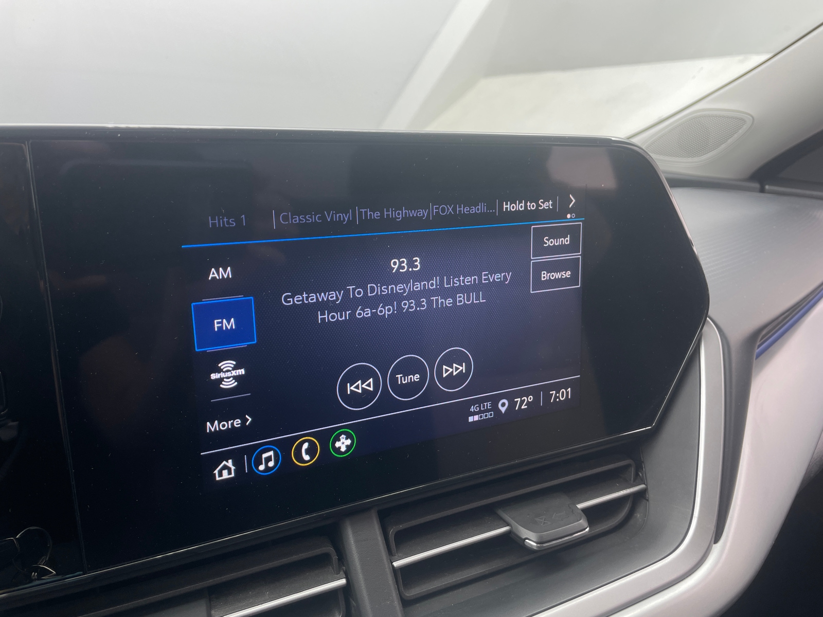 Thumbnail: 2024 Chevrolet Trax - 4