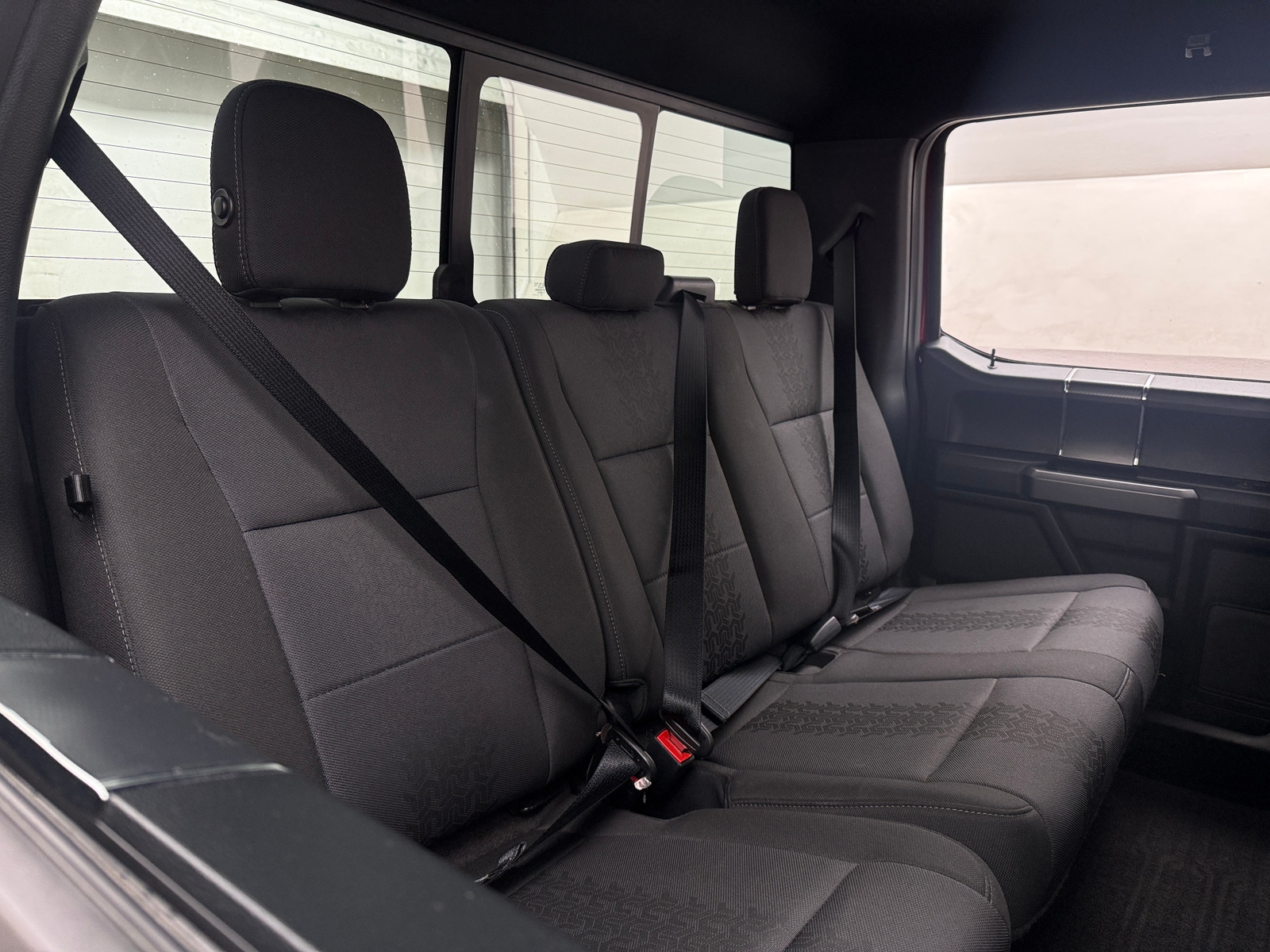 Thumbnail: 2019 Ford Econoline - 6