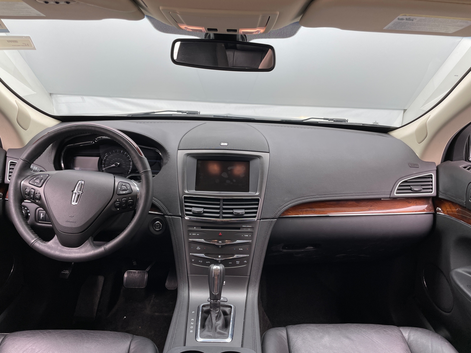 Thumbnail: 2014 Lincoln MKT - 2