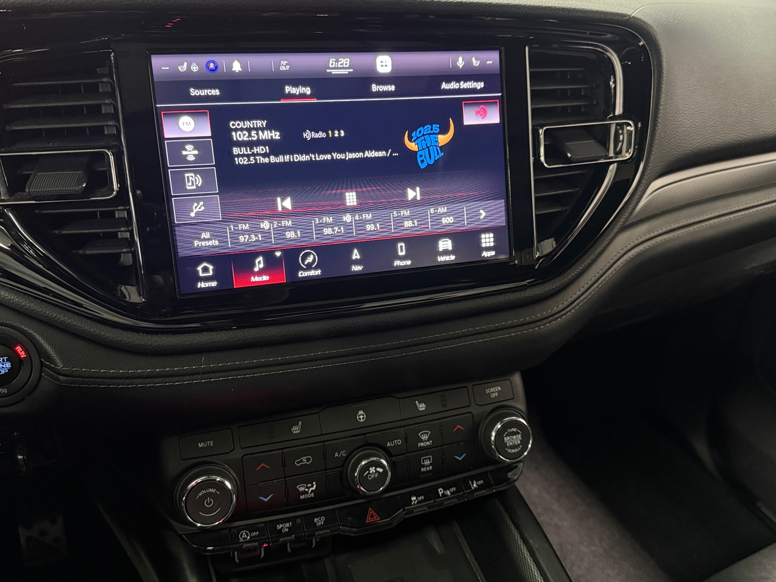 Thumbnail: 2021 Dodge Durango - 3