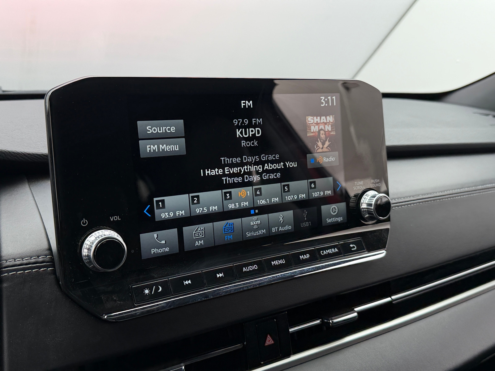 Thumbnail: 2024 Mitsubishi Outlander - 4