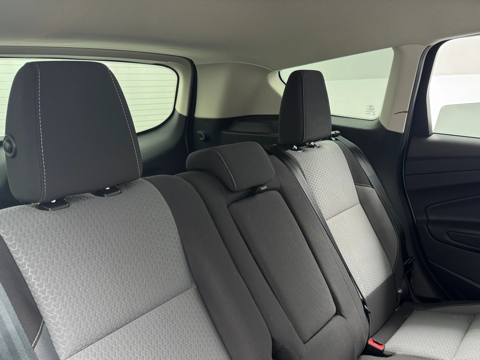 Thumbnail: 2018 Ford Escape - 6