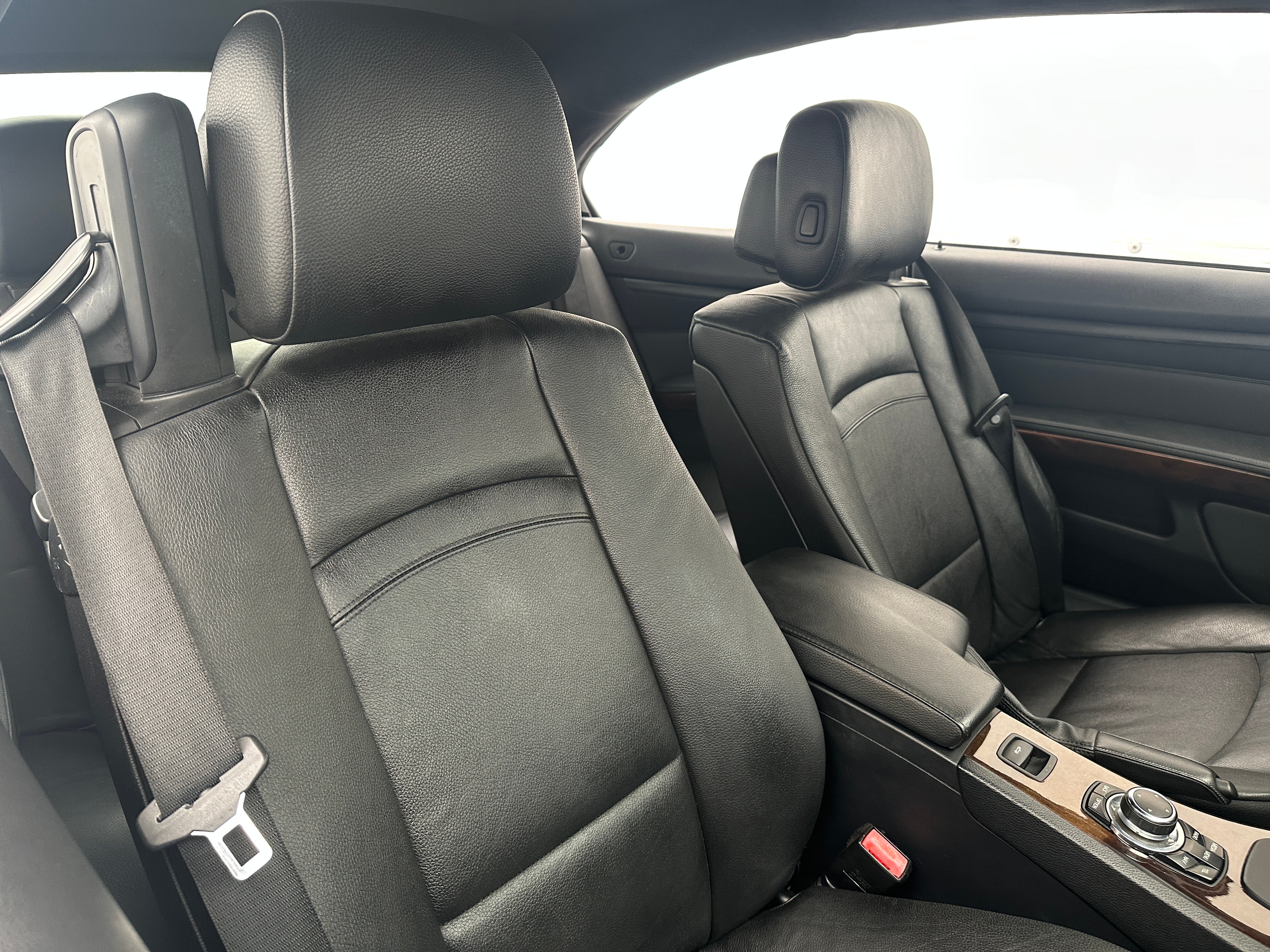 Used 2013 BMW 3 Series 328i with VIN WBADW7C55DE732940 for sale in Pewaukee, WI