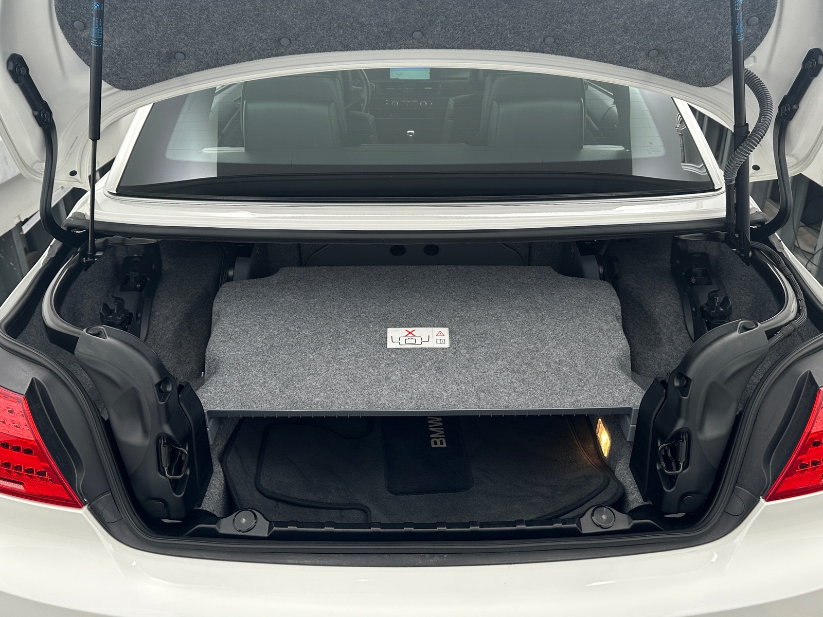Thumbnail: 2013 BMW 3 Series - 7