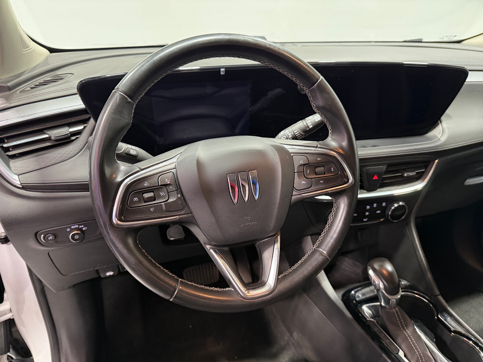 Thumbnail: 2024 Buick Encore GX - 5