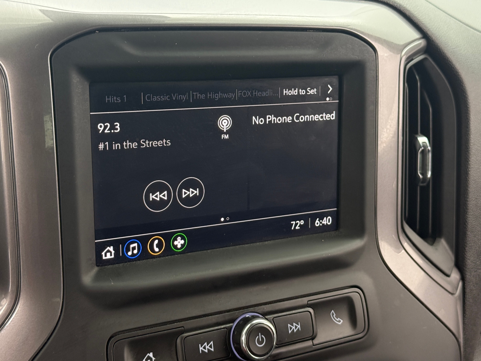 Thumbnail: 2023 Chevrolet Silverado 1500 - 3