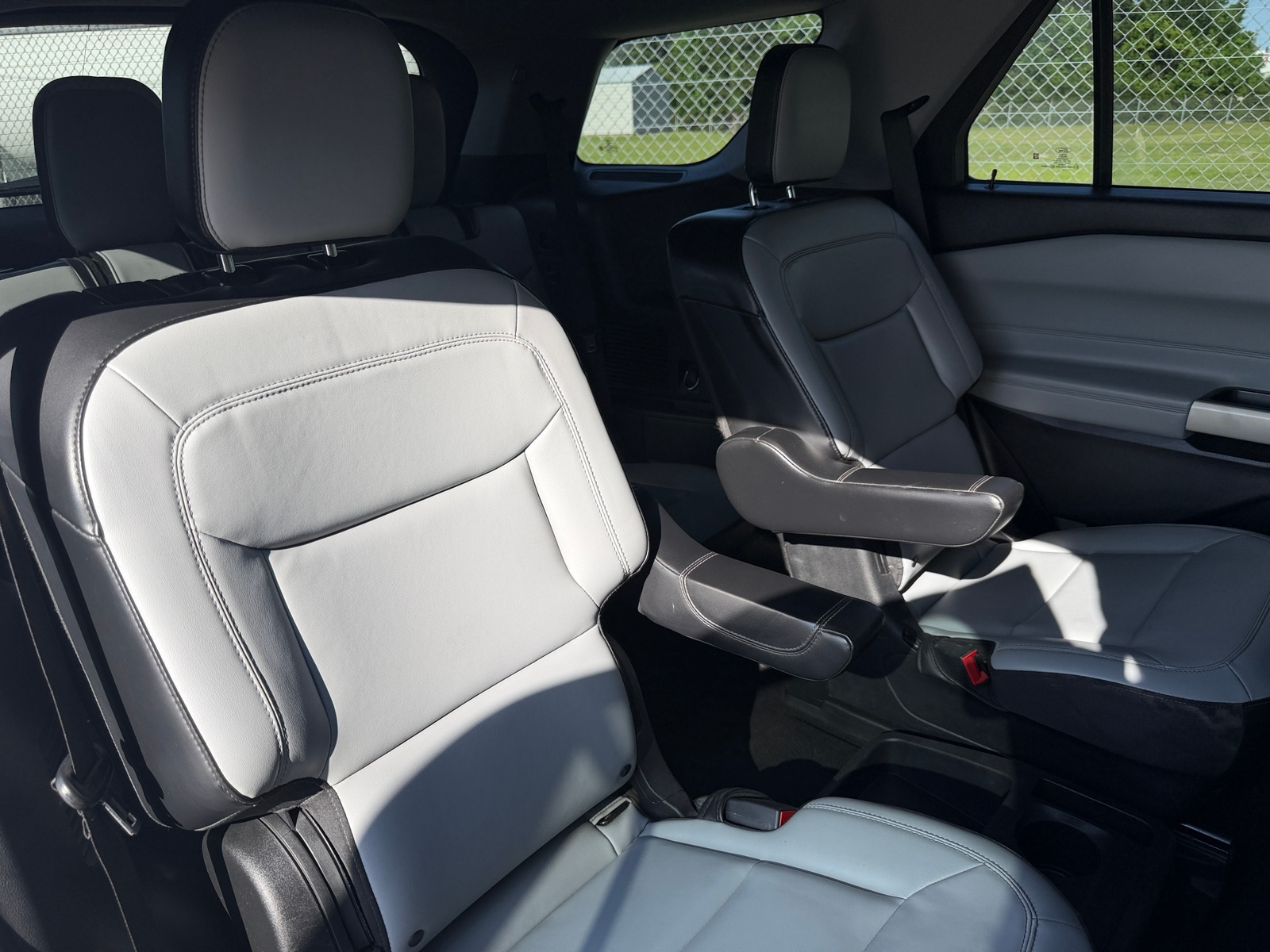 Thumbnail: 2021 Ford Explorer - 5