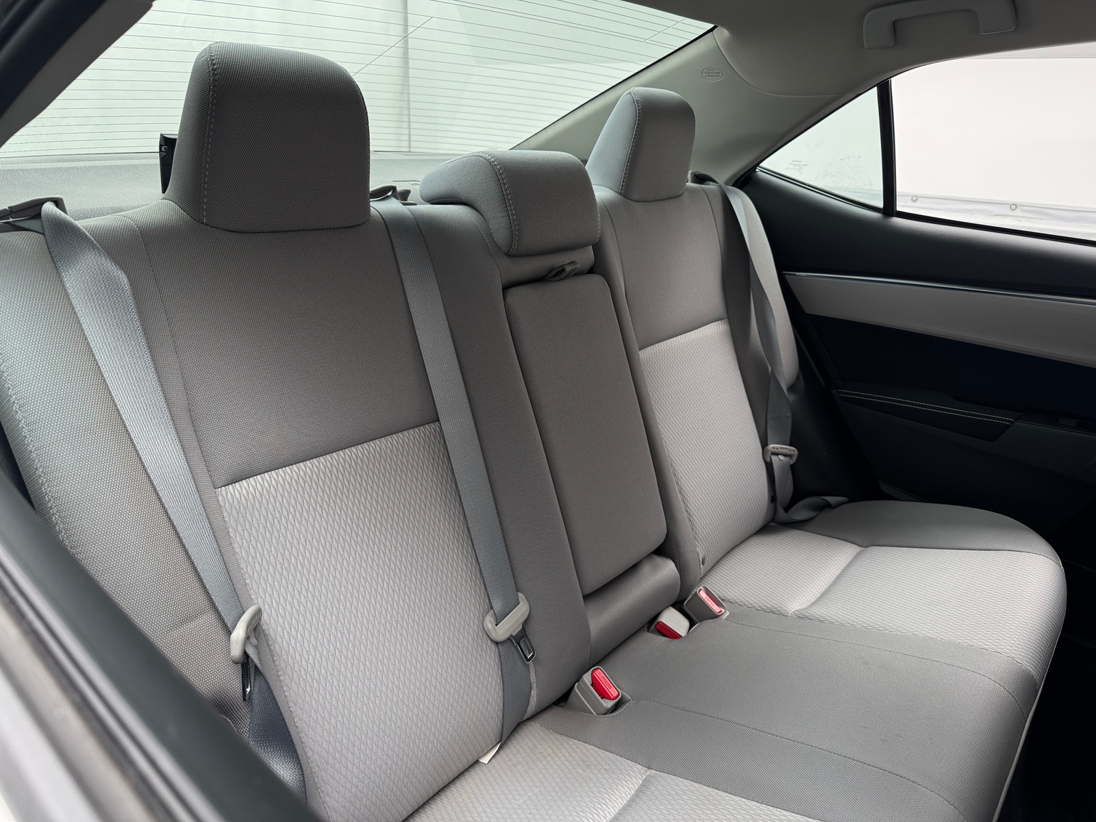 Thumbnail: 2015 Toyota Corolla - 6