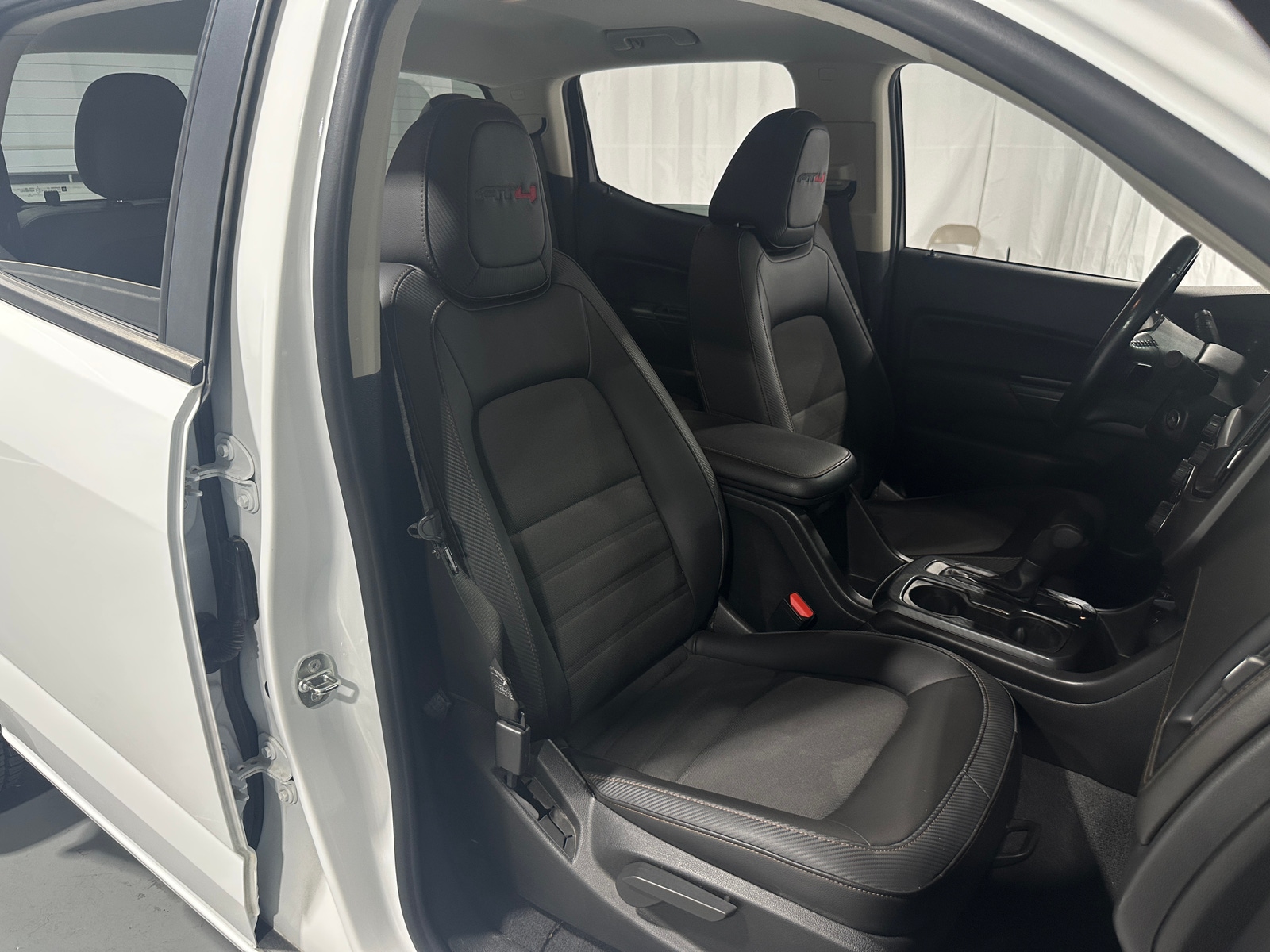 Thumbnail: 2021 GMC Canyon - 2
