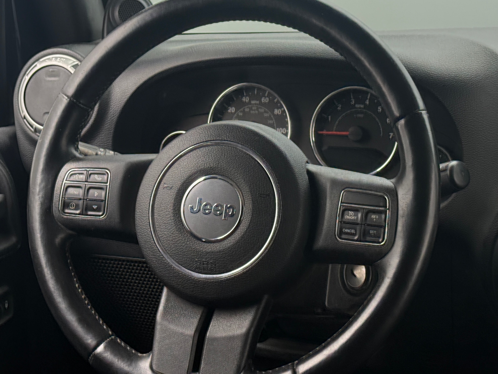Thumbnail: 2012 Jeep Wrangler - 5