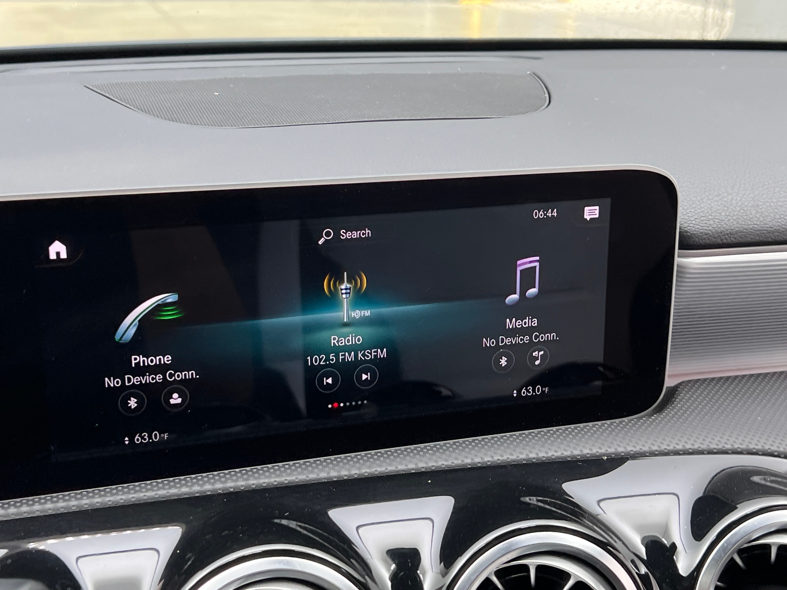 Thumbnail: 2019 Mercedes-Benz A-Class - 3