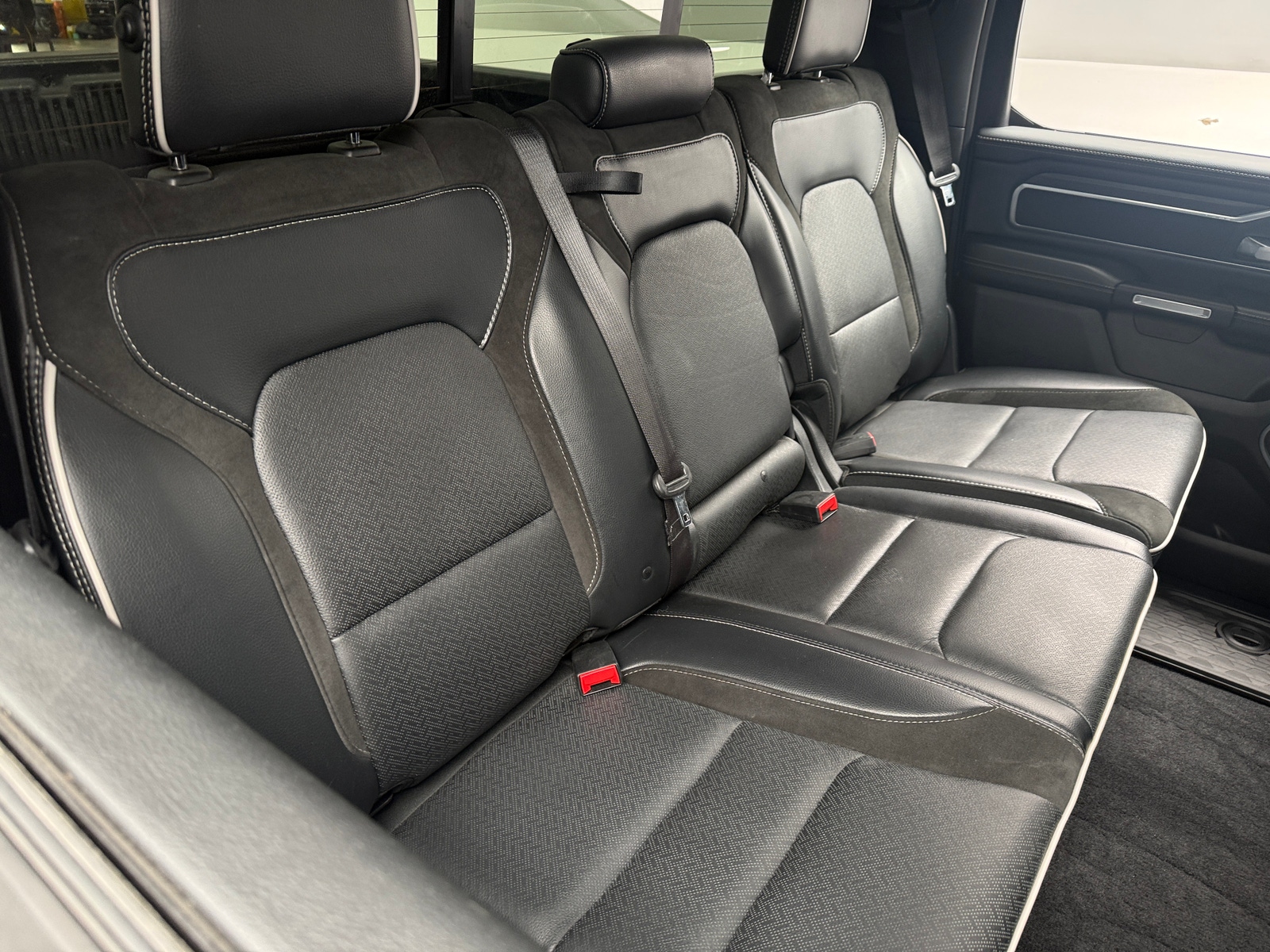 Thumbnail: 2025 RAM 1500 - 5