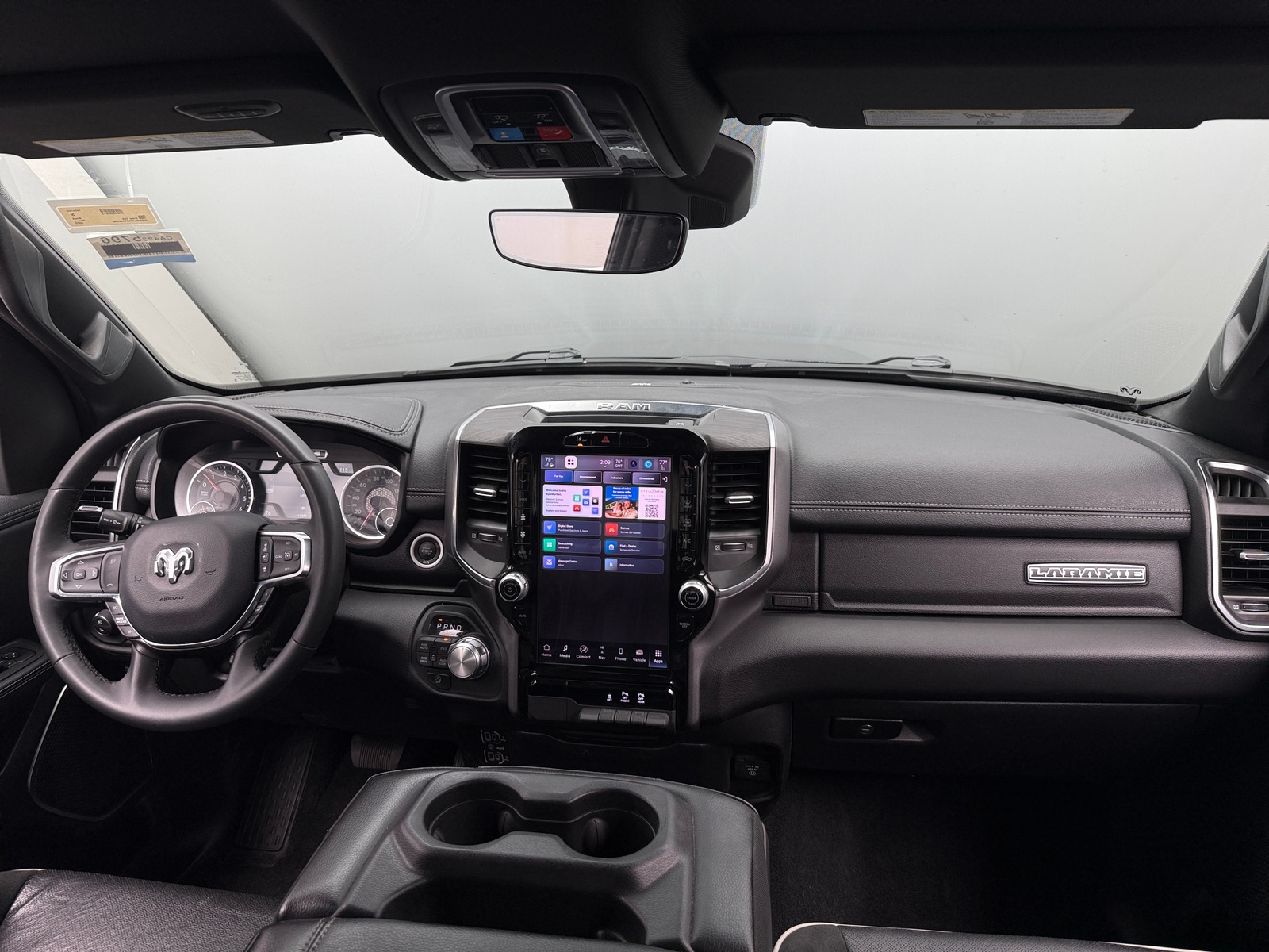 Thumbnail: 2025 RAM 1500 - 2