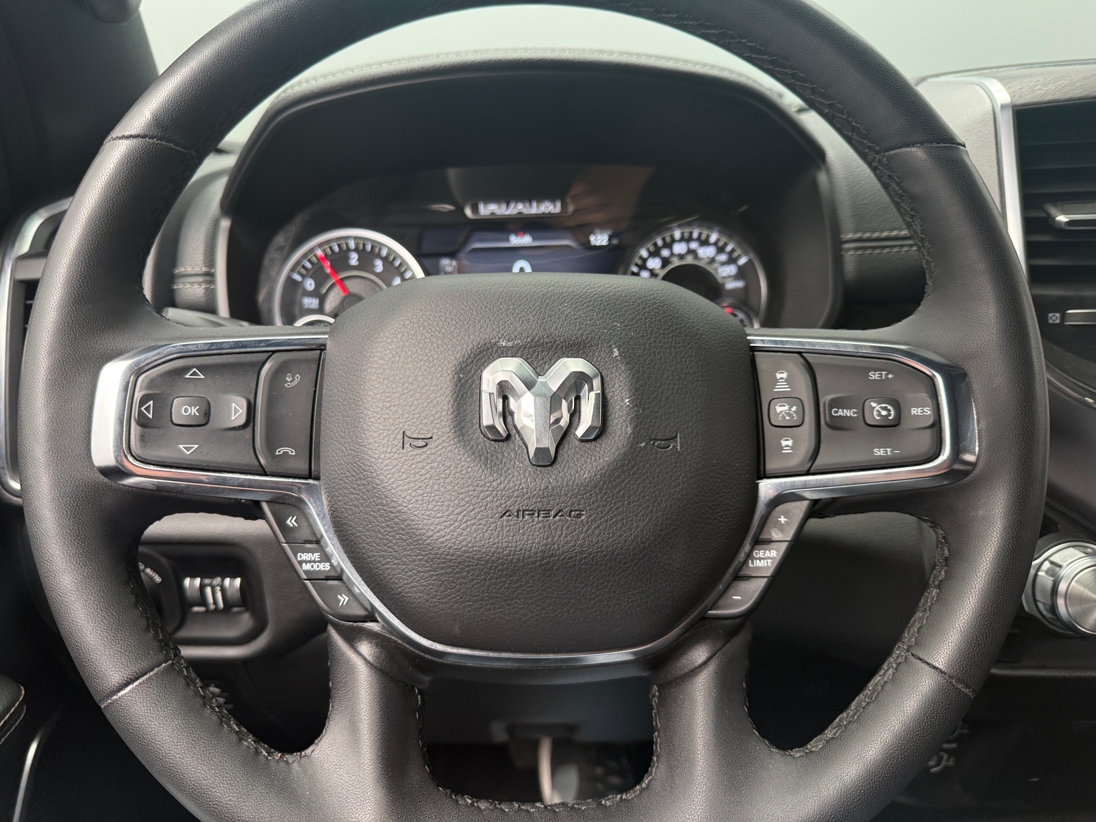 Thumbnail: 2025 RAM 1500 - 4