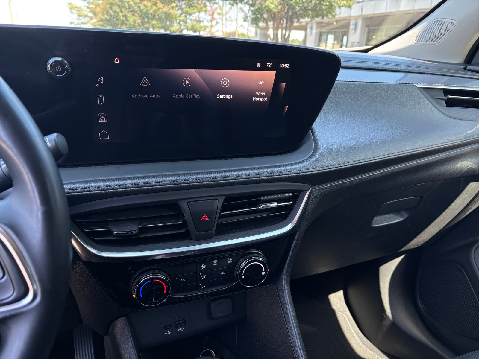 Thumbnail: 2024 Buick Encore GX - 3