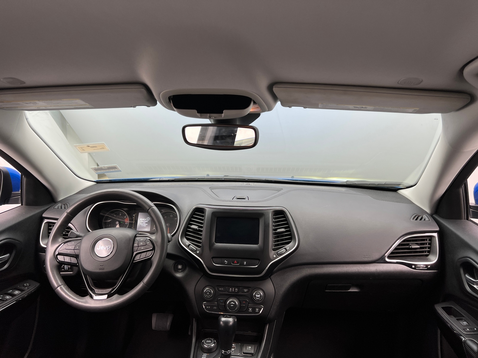 Thumbnail: 2021 Jeep Cherokee - 3