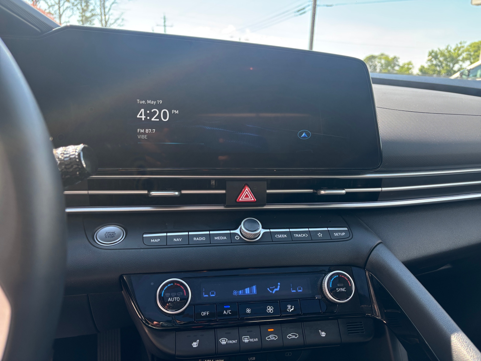 Thumbnail: 2025 Hyundai Elantra - 4