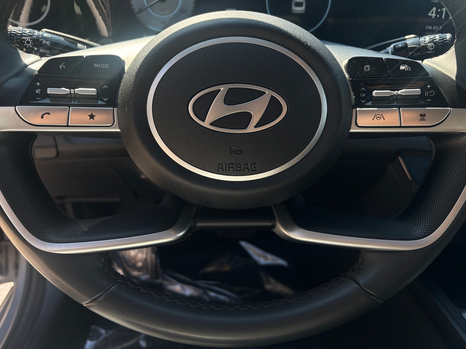 Thumbnail: 2025 Hyundai Elantra - 5