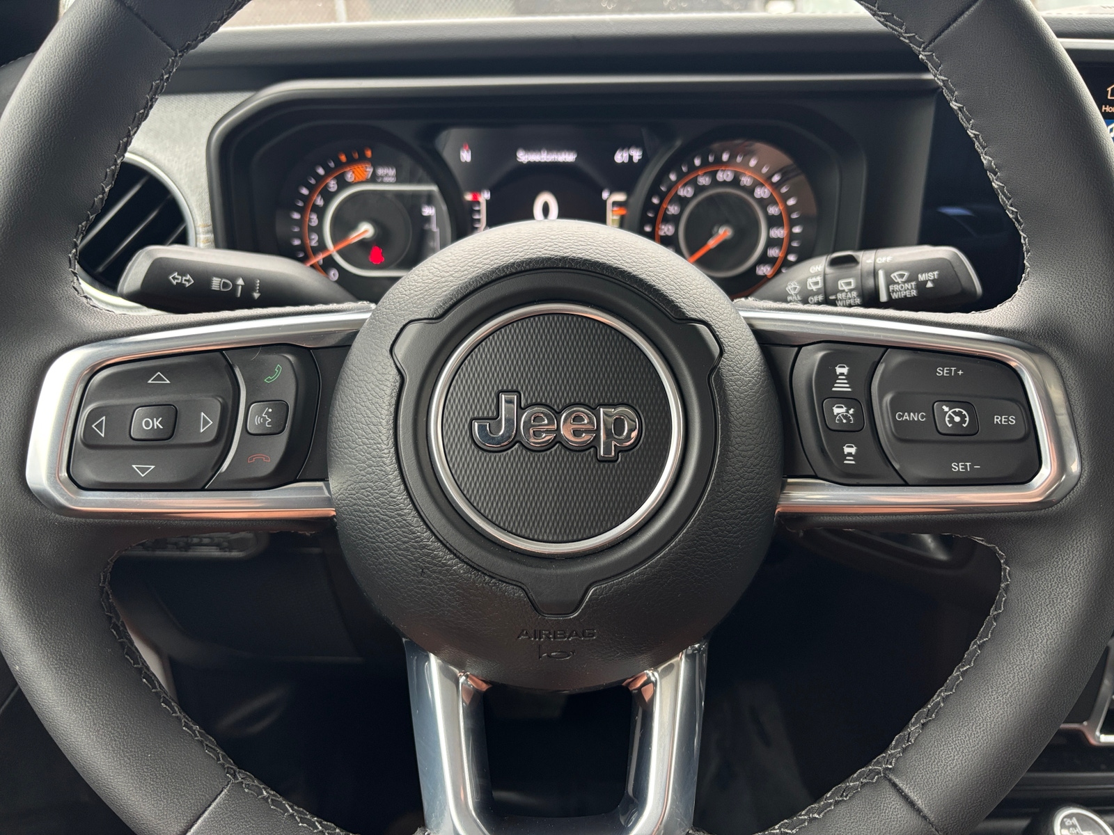 Thumbnail: 2025 Jeep Wrangler - 5