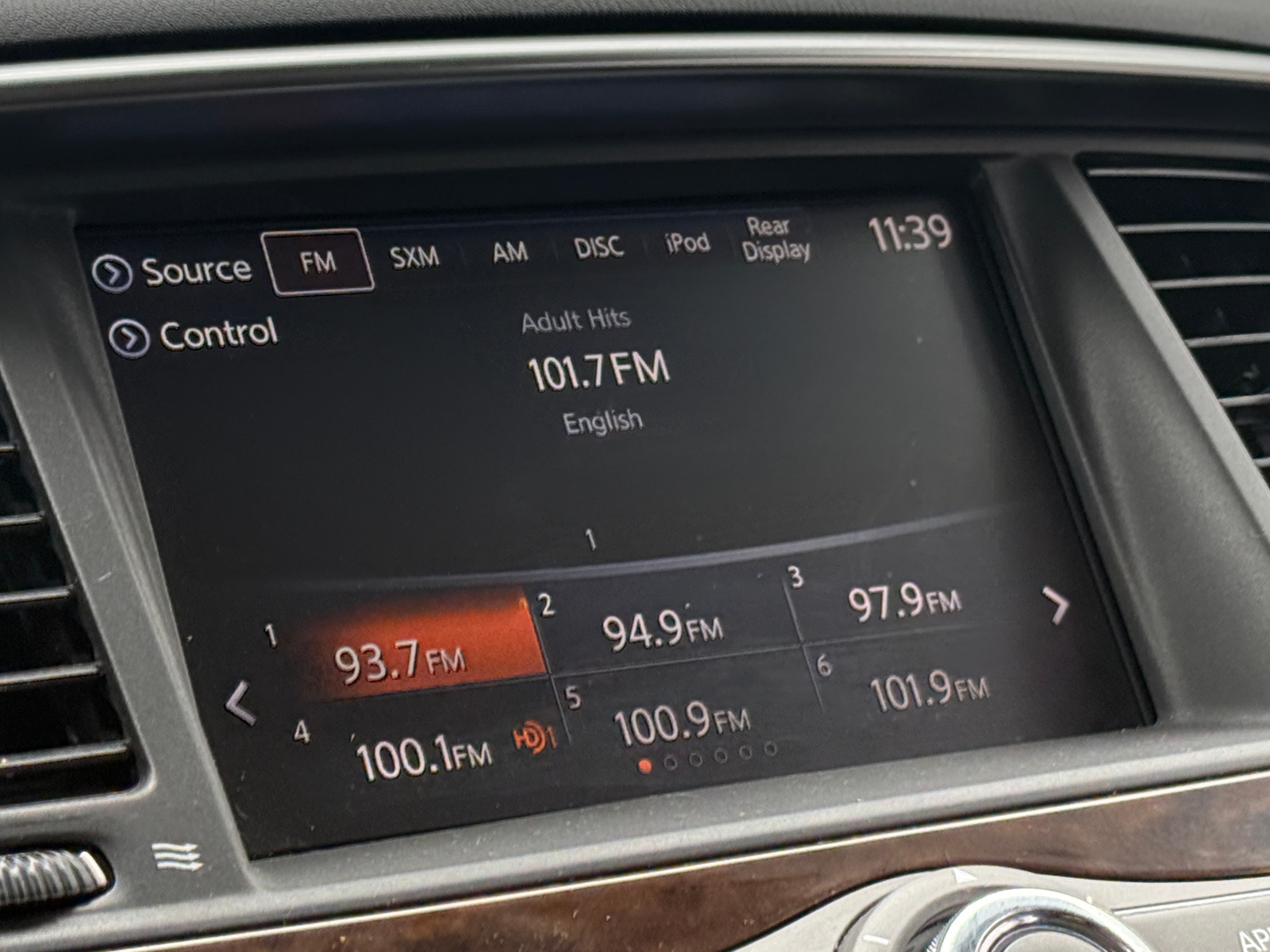 Thumbnail: 2019 Nissan Armada - 3