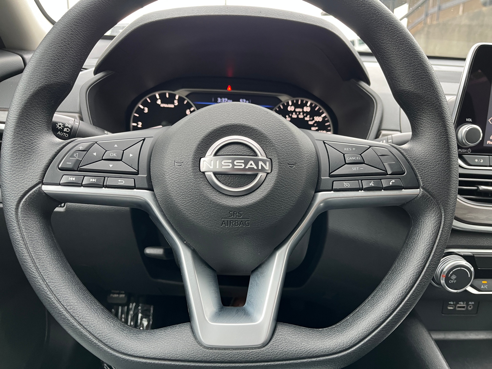 Thumbnail: 2025 Nissan Altima - 4