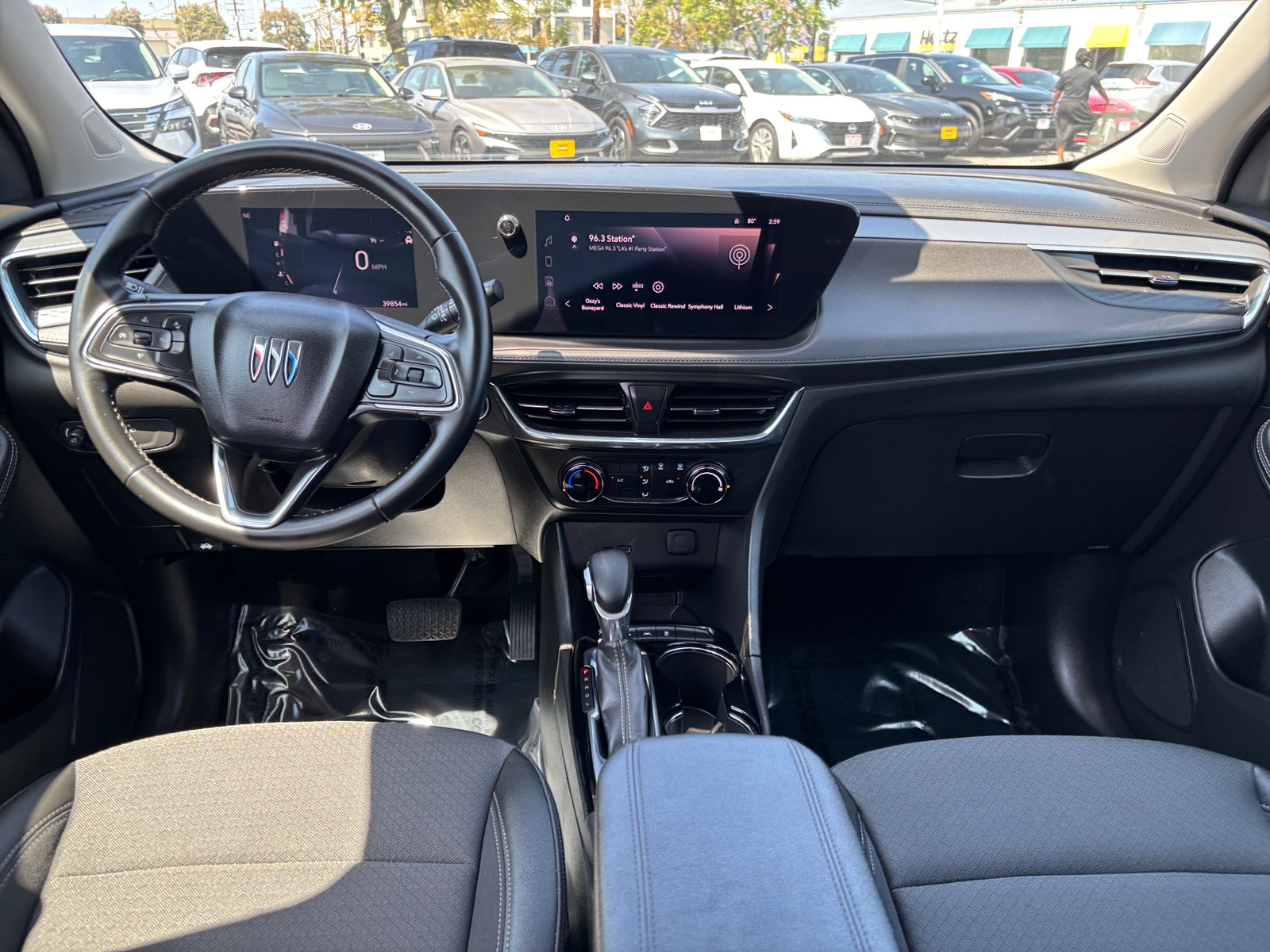 Thumbnail: 2025 Buick Encore GX - 3